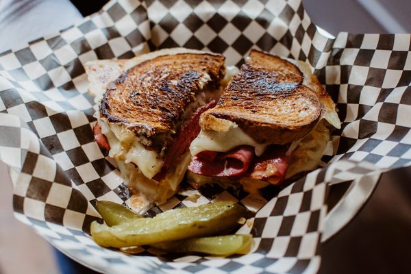 The Tin Snug by null