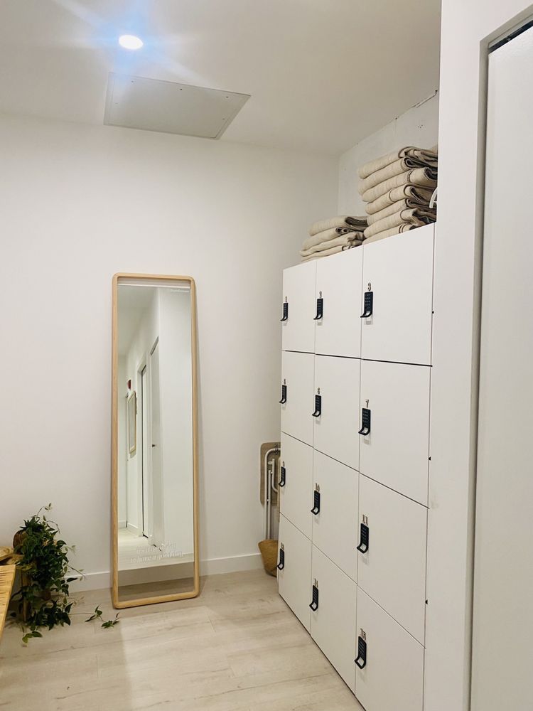 FUZE HOUSE Updated October 2024 1201 20th St, Miami Beach, Florida