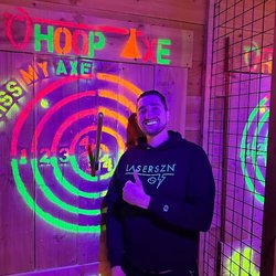 Whoop Axe Throwing - Happy Customer