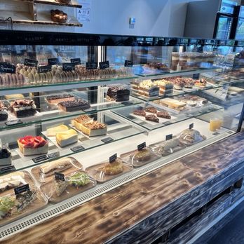 Everyday Market - Pastry display - Coffee & Tea Near Me - Charlotte, North Carolina Everyday Market - Pastry display - Coffee & Tea Near Me - Charlotte, North Carolina