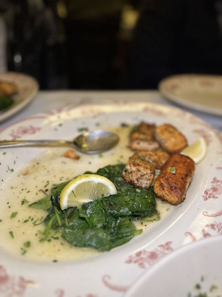 Maggiano's Little Italy