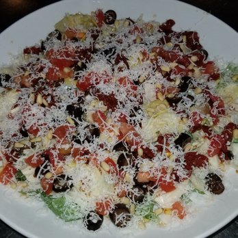 Farrelli's Pizza - Mama's Signature Salad - Pizza Near Me - Maple Valley, Washington