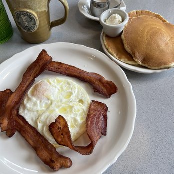 The Original Pancake House - Eggs, Bacon, Pancakes, Coffee - Pancakes Near Me - La Grange, Illinois The Original Pancake House - Eggs, Bacon, Pancakes, Coffee - Pancakes Near Me - La Grange, Illinois