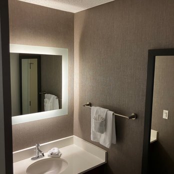 SpringHill Suites by Marriott Pasadena Arcadia - Wash area - Hotels Near Me - Arcadia, California SpringHill Suites by Marriott Pasadena Arcadia - Wash area - Hotels Near Me - Arcadia, California