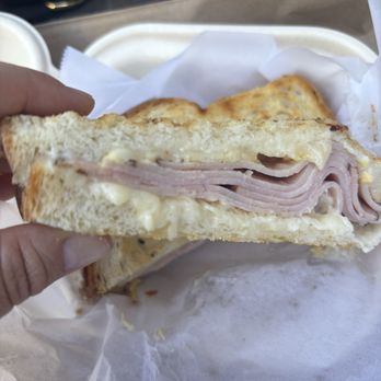 Fendu Boulangerie - Croque Monsieur - Bakeries Near Me - Honolulu, Hawaii Fendu Boulangerie - Croque Monsieur - Bakeries Near Me - Honolulu, Hawaii