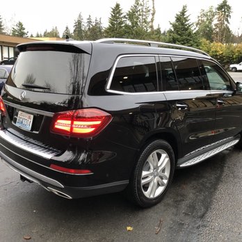 Park Place Auto Salon - Looking sharp after a exterior hand wash - Auto Detailing Near Me - Bellevue, Washington Park Place Auto Salon - Looking sharp after a exterior hand wash - Auto Detailing Near Me - Bellevue, Washington