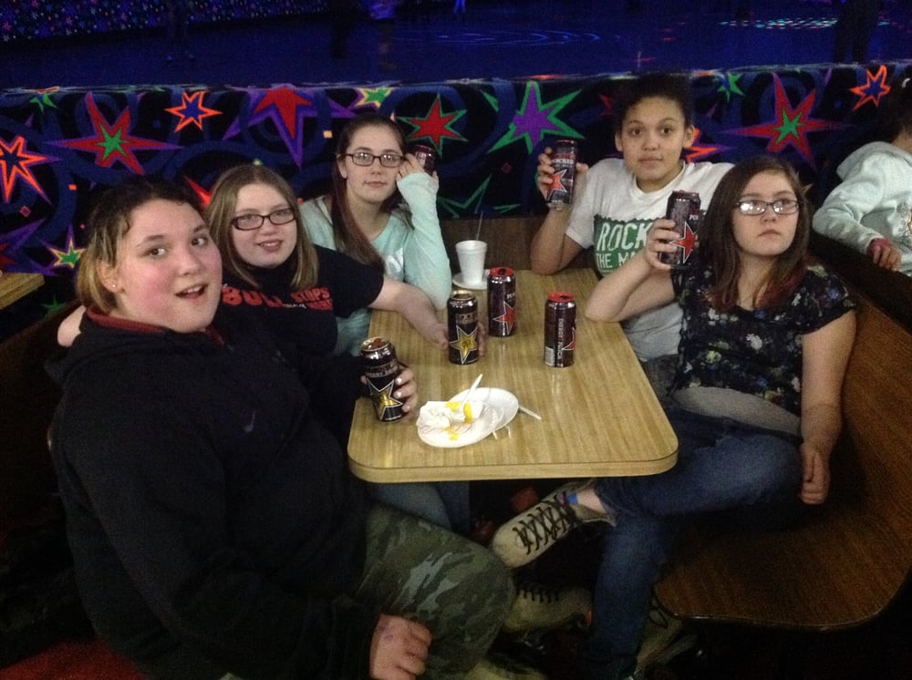 ROLLERS ROOST II Updated October 2024 17 Photos 94 Westwood Rd