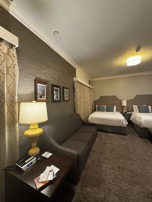 Mark Spencer Hotel by null