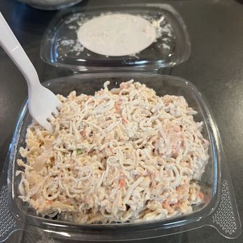 Pokemoto - Lobster Seafood Salad - Hawaiian Near Me - Modesto, California