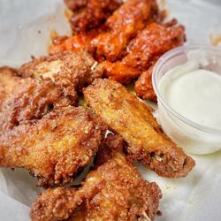 Philly Xpress & Wings - 10 Piece Wings (No fries)