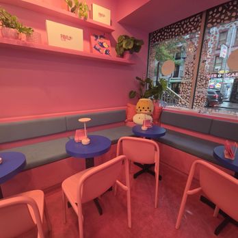 Pavlo Mochi - Inside - Desserts Near Me - New York, New York Pavlo Mochi - Inside - Desserts Near Me - New York, New York