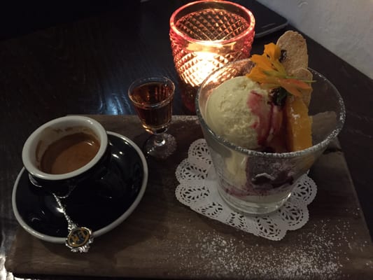 Twenty Seven Steps by null