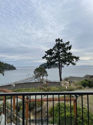 Mayne Island Resort by null