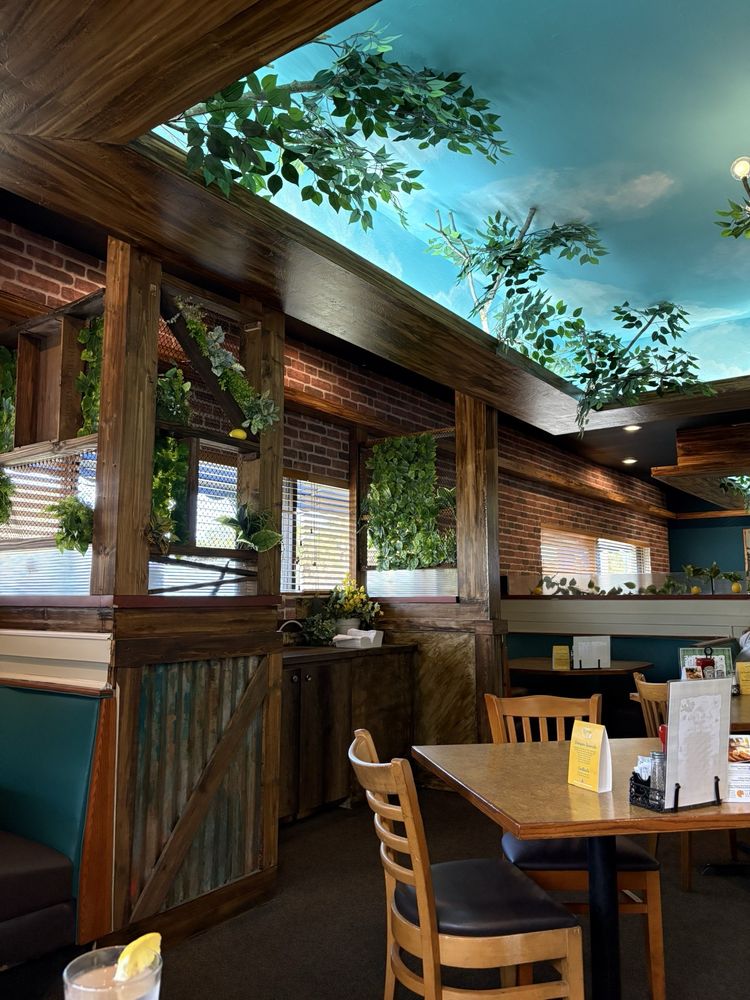 Golden Grove Kitchen