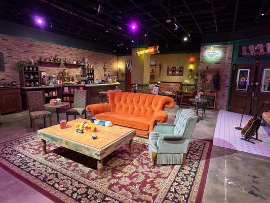 The FRIENDS™ Experience: The One in Vegas by null