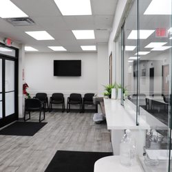 Get Well Urgent Care - Waiting Room