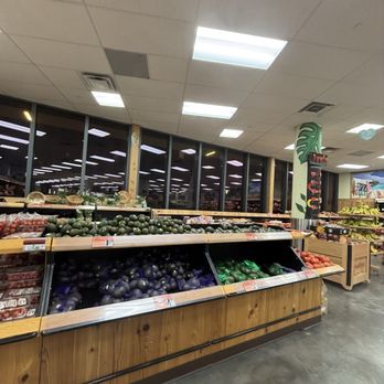 Trader Joe's - Produce - Grocery Near Me - Miami Beach, Florida