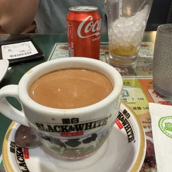 康年餐廳 - Hong Kong Style Cafe Near Me - Hong Kong, HK 康年餐廳 - Hong Kong Style Cafe Near Me - Hong Kong, HK
