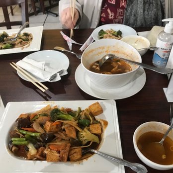 Bananas Thai Cuisine - Thai Near Me - Houston, Texas