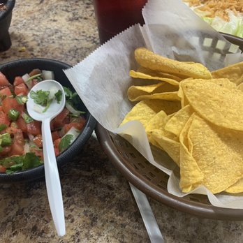Rositas Mexican Restaurant - Pico de gallo - Mexican Near Me - Florida City, Florida