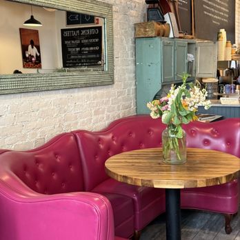 Rifrullo - Cafes Near Me - Brookline, Massachusetts
