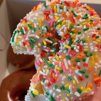 Jelly Donut - Sprinkled Donut - Donuts Near Me - Indio, California Jelly Donut - Sprinkled Donut - Donuts Near Me - Indio, California