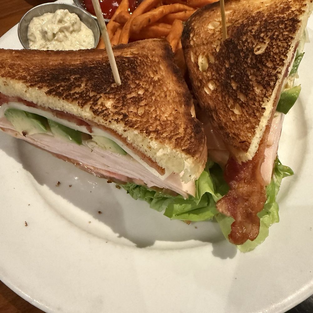 Paul Martin's American Grill Irvine Spectrum - Club sandwich - New American Near Me - Irvine, California