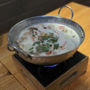 KIIN Thai Eatery - Tom Kha Shrimp Soup (24 oz) - Thai Near Me - Burbank, California KIIN Thai Eatery - Tom Kha Shrimp Soup (24 oz) - Thai Near Me - Burbank, California
