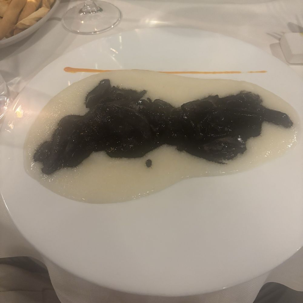 Antica Trattoria Poste Vecie - Venetian Cuddlefish with black ink. - Venetian Near Me - Venezia, VE Antica Trattoria Poste Vecie - Venetian Cuddlefish with black ink. - Venetian Near Me - Venezia, VE