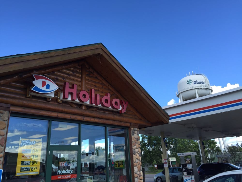 Holiday Station Store Logo