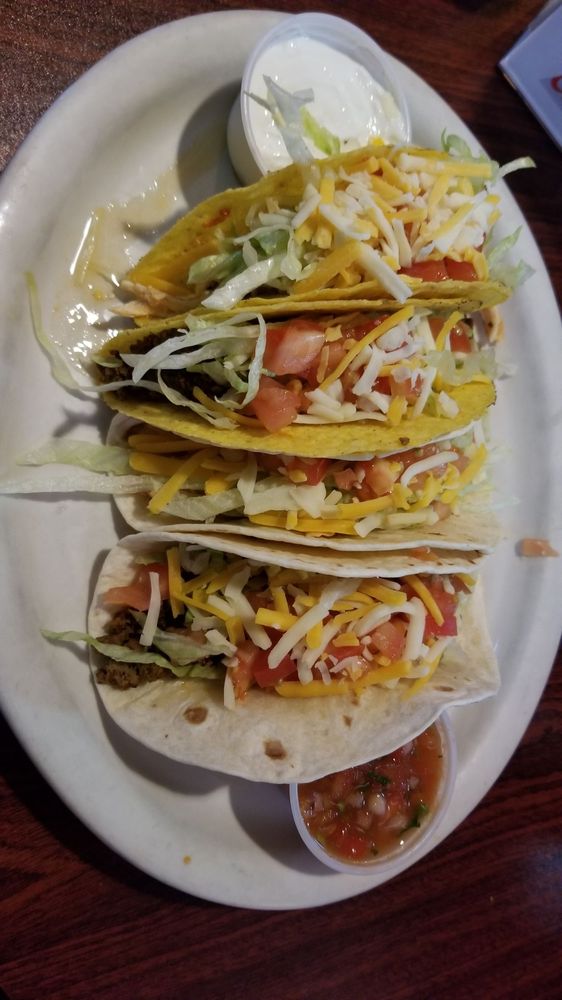 MALONE’S ALE HOUSE 61 Photos & 145 Reviews Sports Bars 1175 NW