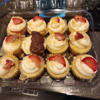 Christiana's Sweets - Cupcakes Near Me