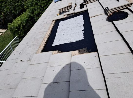 Valle Roofing Repairs Logo