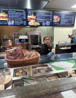 LA Subs & Salads - Luxor by null