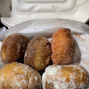 Manuela Malasada - Powdered, cinnamon, li-hing - Donuts Near Me - Kahului , Hawaii Manuela Malasada - Powdered, cinnamon, li-hing - Donuts Near Me - Kahului , Hawaii