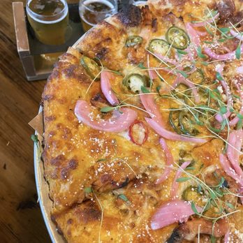 Cold Harbor Brewing - Agave Lime Chicken Pizza with a beer flight! - Breweries Near Me - Westborough, Massachusetts