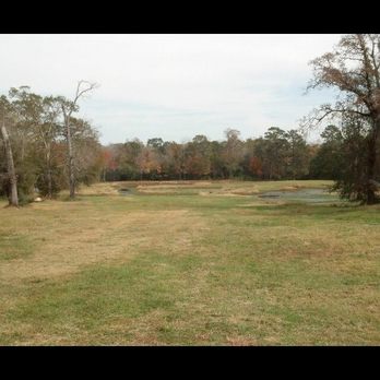 Schomer Kennels - Training grounds and lake - Pet Boarding Near Me - Conroe, Texas Schomer Kennels - Training grounds and lake - Pet Boarding Near Me - Conroe, Texas