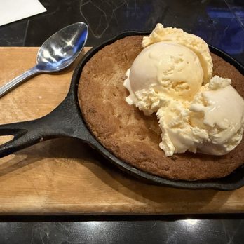 Kooky Canuck - Skillet cookie - New American Near Me - Memphis, Tennessee