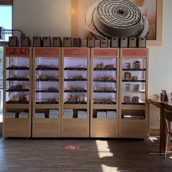 La Monarca Bakery & Cafe - Baked goods, breads and pastries - Bakeries Near Me - Pico Rivera, California La Monarca Bakery & Cafe - Baked goods, breads and pastries - Bakeries Near Me - Pico Rivera, California