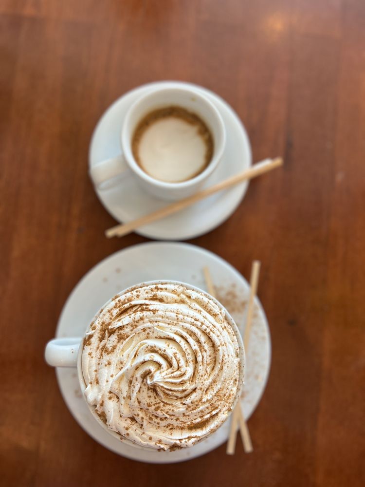 Buen Vecino Café