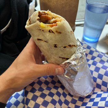 Burrito with grilled chicken