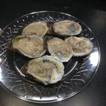 Heinen's Grocery Store - Blue Point Oysters (East Coast) any fresher, I would be pulling them out of the water myself. - Grocery Near Me - Barrington, Illinois Heinen's Grocery Store - Blue Point Oysters (East Coast) any fresher, I would be pulling them out of the water myself. - Grocery Near Me - Barrington, Illinois