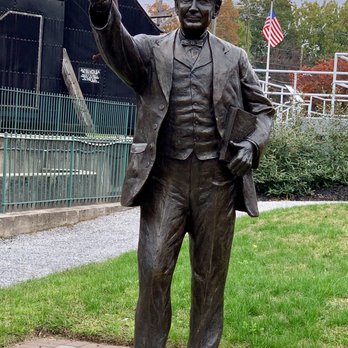 Thomas Edison National Historical Park - Thomas Edison Statue - Landmarks & Historical Buildings Near Me - West Orange, New Jersey Thomas Edison National Historical Park - Thomas Edison Statue - Landmarks & Historical Buildings Near Me - West Orange, New Jersey