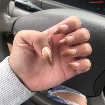 Bel Age Nails & Spa - Obsessed with ombré trend - Nail Salons Near Me - Lake Forest, California
