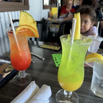 The Fish Hopper - Hawaiian Breeze and Monterey Passion - Seafood Near Me - Monterey, California