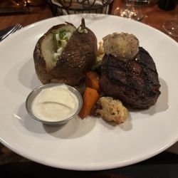 Broken Top Club - Sirloin steak