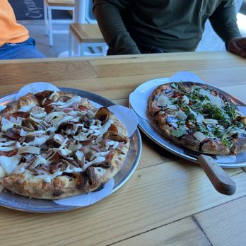 Copaneazi’s Pizzeria - Cocktail Bars Near Me - Tulsa, Oklahoma