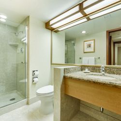 Harrah's Lake Tahoe - A Caesars Rewards Destination - Harrah's Lake Tahoe executive spa suite-3584-4c. At Harrah's Lake Tahoe you can relax in luxe hotel rooms with premier amenit...