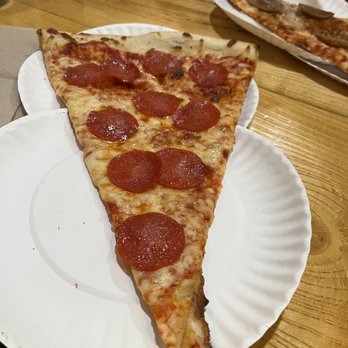 Benny Cavalloni's - My pepperoni pizza! - Pizza Near Me - Virginia Beach, Virginia Benny Cavalloni's - My pepperoni pizza! - Pizza Near Me - Virginia Beach, Virginia