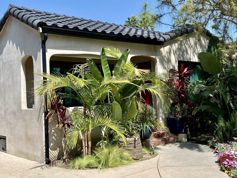 Slide of Sol Roofing